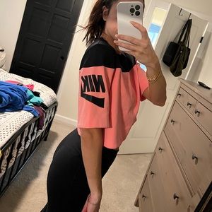 Nike womens crop top